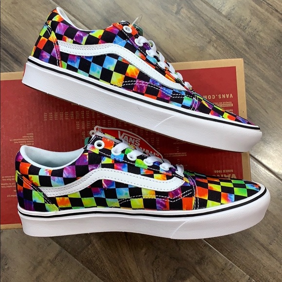 • VANS COMFYCUSH OLD SKOOL TIE-DYE CHECKERBOARD MN - Picture 16 of 16
